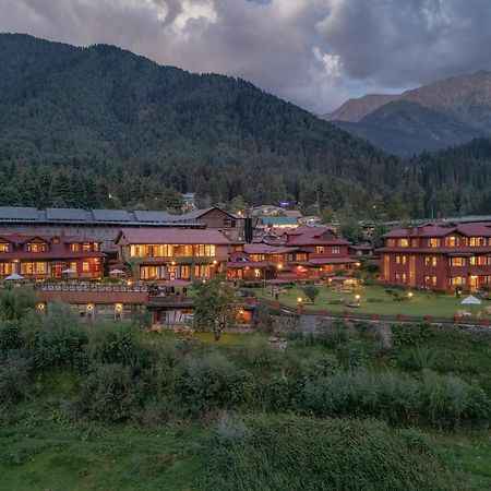 (100 m²), 1 Schlafzimmer und 1 eigene Badezimmer in Pahalgām Exterior foto